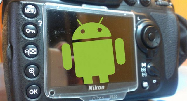 Nikon Coolpix S800 - фотокамера с Android на борту