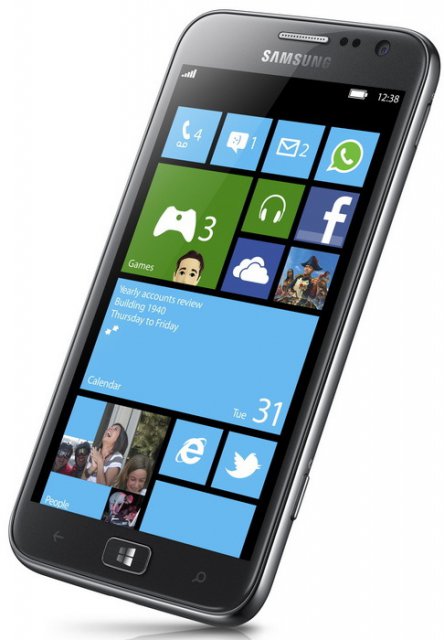 Samsung ATIV S - смартфон на базе Windows Phone 8 (4 фото)