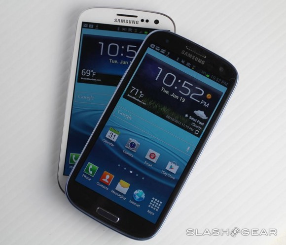 Samsung исправила уязвимость в своих смартфонах (видео)