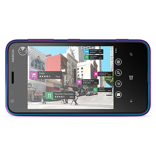 Nokia Lumia 620 - доступный виндафон (9 фото + видео)