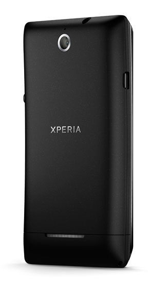 Sony официально анонсировала Xperia E и Xperia E dual (7 фото + 3 видео)