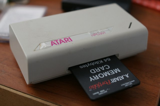 Atari Portfolio — ноутбук Джона Коннора (13 фото + видео)