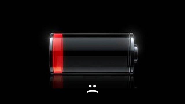 Владельцы iPhone снова жалуются на быструю разрядку батареи