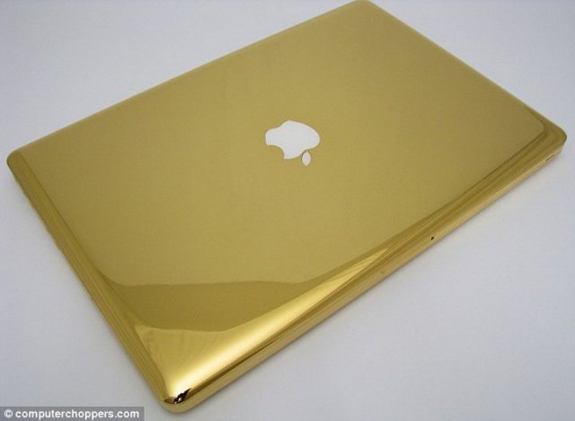 Компьютеры из чистого золота (7 фото)