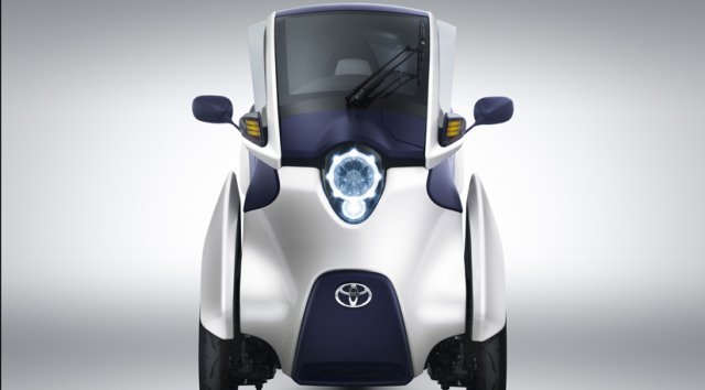 Электрический автоцикл от Toyota (12 фото)