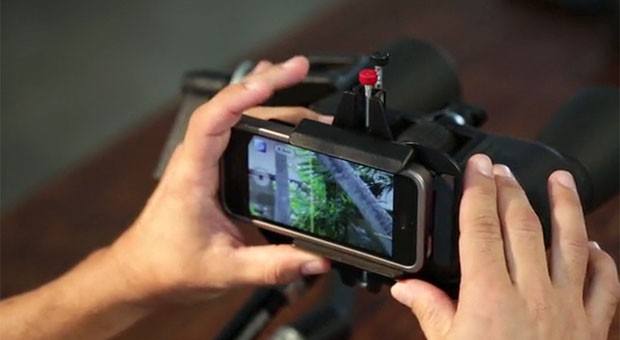 Универсальный оптический адаптер для смартфона (видео)