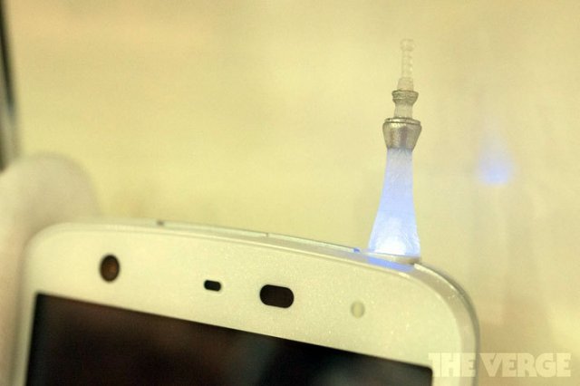 NEC Medias X - первый смартфон с жидкостным охлаждением (5 фото)