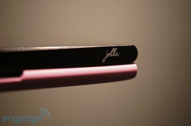 Обзор смартфона Jolla (19 фото + видео)