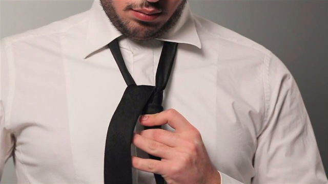 Инструкция по завязыванию галстуков для Samsung SmartTV