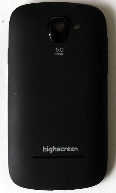Highscreen Omega Q и Spark – бюджетные многоядерные смартфоны