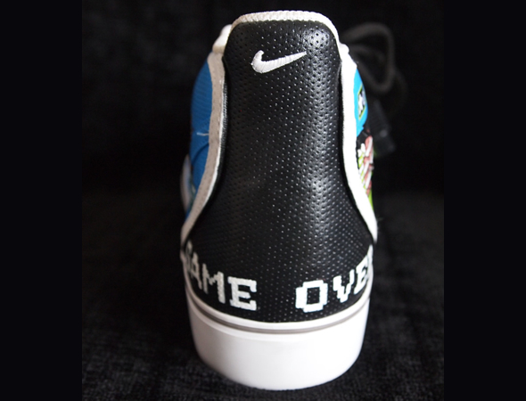 Геймерские кроссовки Nike с уникальным дизайном
