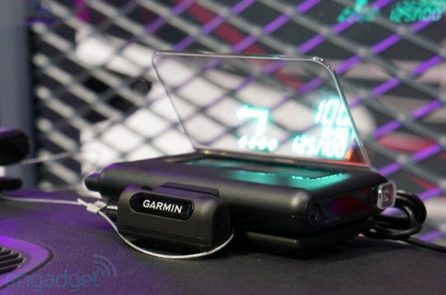 Автомобильный проекционный дисплей от Garmin (6 фото)