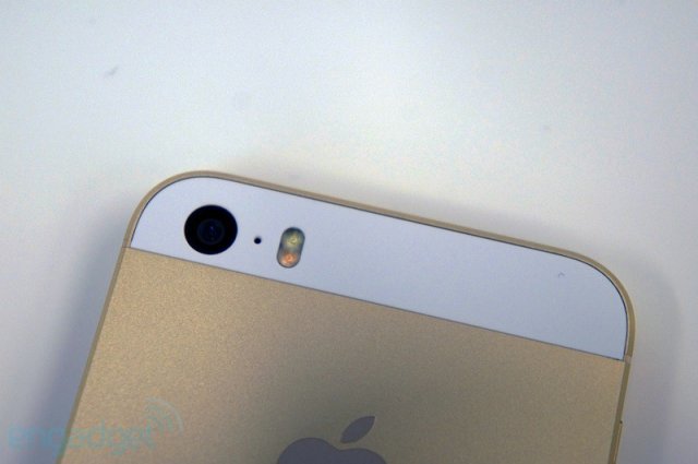 Новый iPhone 5S (16 фото + видео)