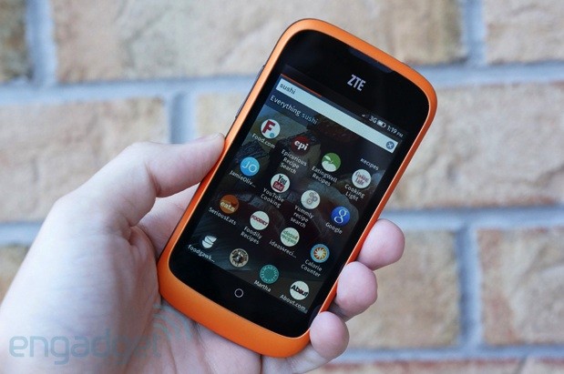 ZTE Open - бюджетный смартфон на базе Firefox OS (24 фото + видео)