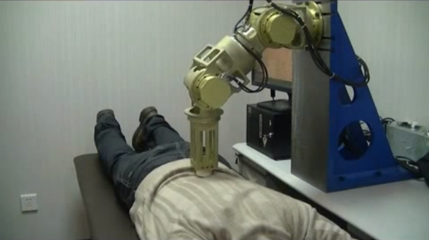 Робот-массажист (видео)