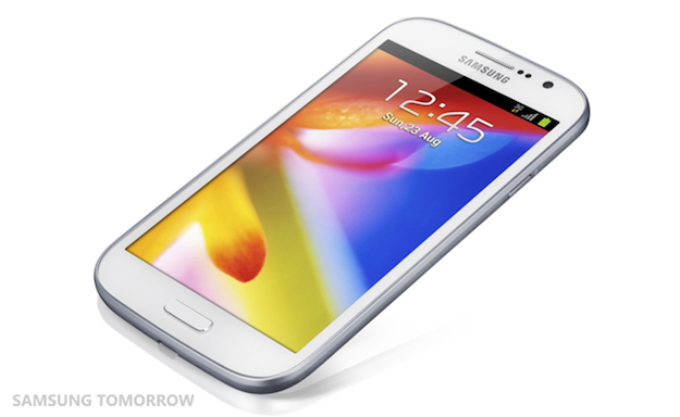 Бюджетный смартфон Galaxy Grand 2 с большим дисплеем (2 фото)