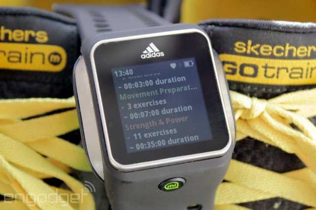 Умные часы от Adidas (12 фото + видео)