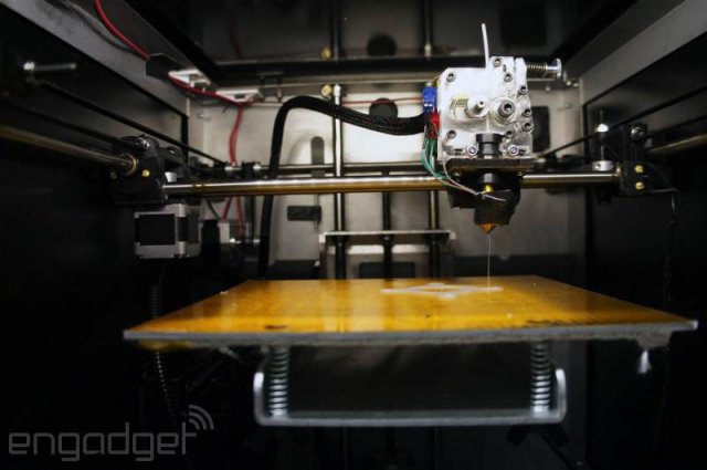 Доступный и удобный 3D-принтер Solidoodle 4 (9 фото + видео)