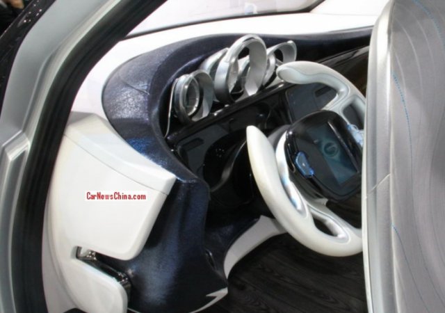 Концептуальный автомобиль с аквариумом (8 фото)