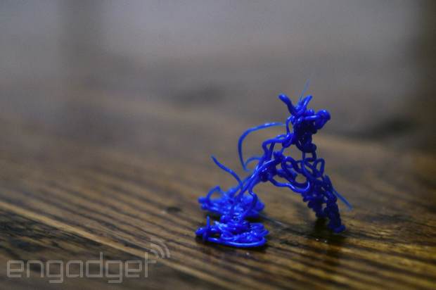 Ручной 3D-принтер 3Doodler (12 фото)