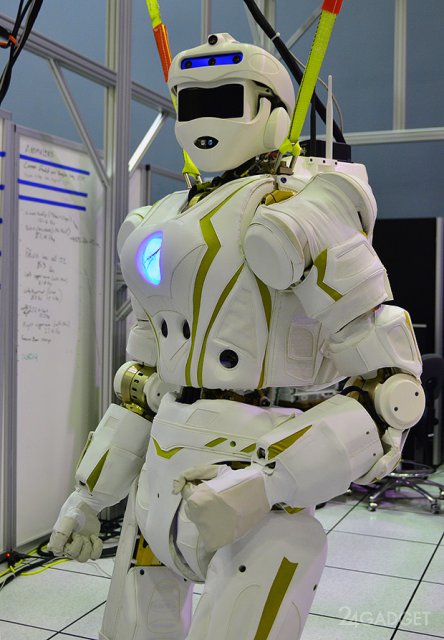 Valkyrie - человекоподобный робот NASA (8 фото + видео)