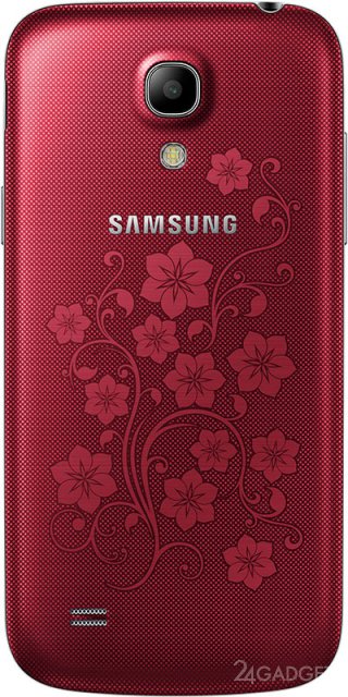 Стильный женский смартфон от Samsung (2 фото)