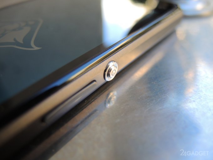 Обзор маленького, но мощного смартфона Sony Xperia Z1 Compact