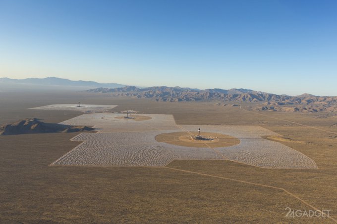 Крупнейшая в мире солнечная электростанция (10 фото)