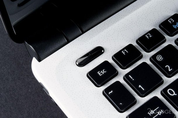 Обзор компактного бюджетного ноутбука Acer Aspire E1 (472g-6844) 