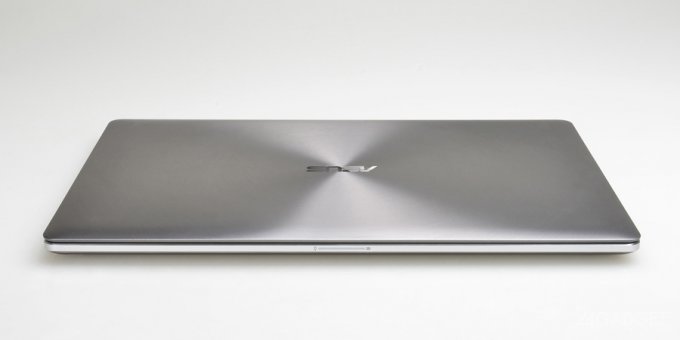 Стильный алюминиевый ультрабук ASUS (3 фото)