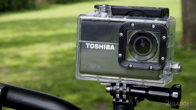 Toshiba бросает вызов GoPro - обзор новой экшен-камеры