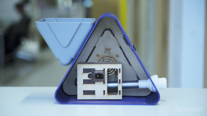 Переработчик отходов от 3D-печати (2 фото + видео)