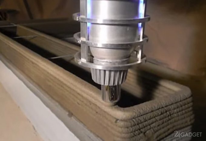 Строительный 3D-принтер (2 фото + видео)