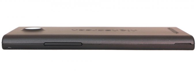 Highscreen Zera S: обзор доступного смартфона с привлекательным дизайном