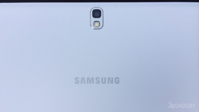 Galaxy Tab Pro 12.2 - большой планшет с большим ценником