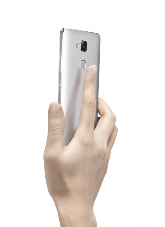 Huawei Ascend Mate 7 - фаблет со сканером отпечатков пальцев и ёмким аккумулятором (5 фото)