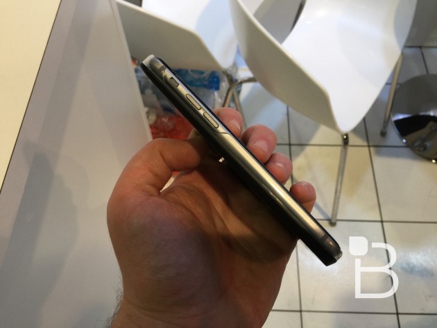 iPhone 6 получит чехол с E-Ink-экраном (12 фото)