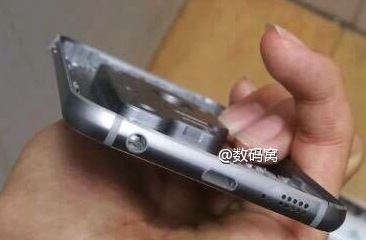 В сети появились первые фотографии Samsung Galaxy S6 (8 фото)