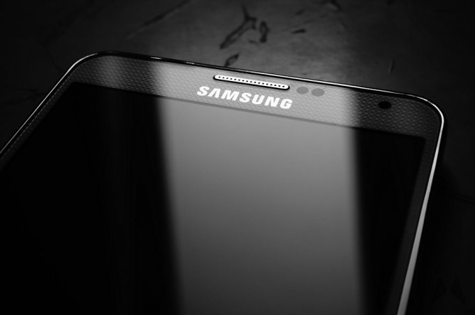 Samsung Galaxy S6 Edge: уровень излучения ниже, чем у iPhone 6 (2 фото)