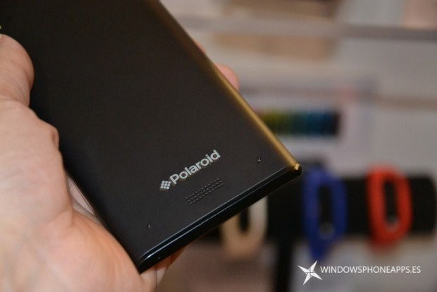 Polaroid выпустит бюджетные смартфоны на Windows Phone (3 фото)