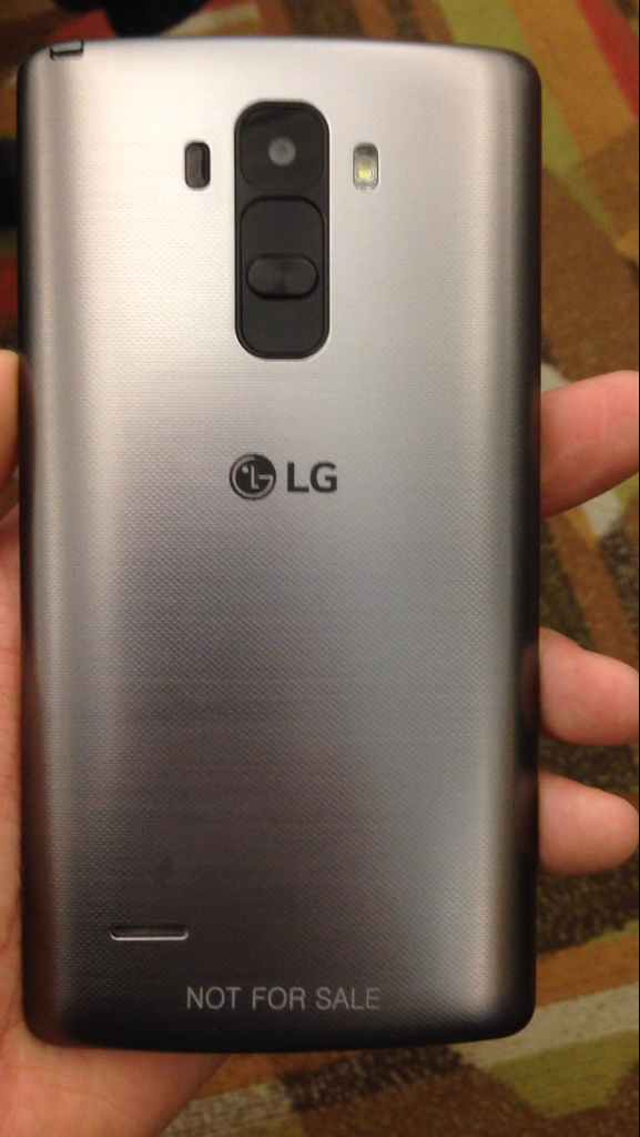 LG G4 - живые фотографии смартфона (5 фото)