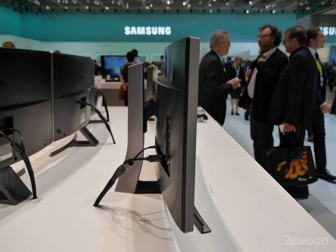 Изогнутые мониторы Samsung для работы и развлечений (10 фото + видео)