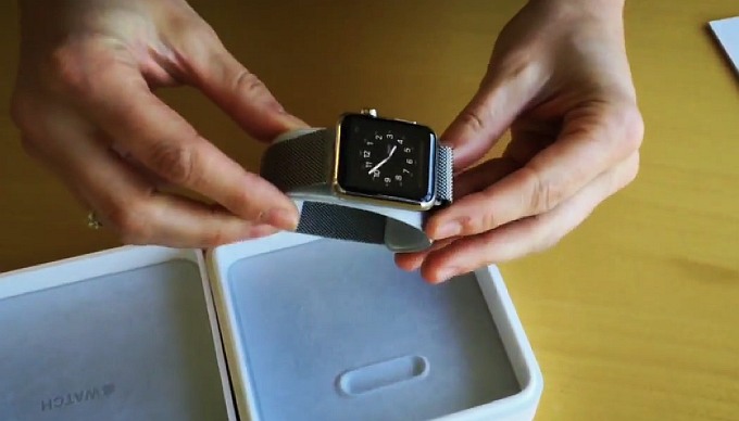 Первое видео с распаковкой часов Apple Watch (3 фото + видео)