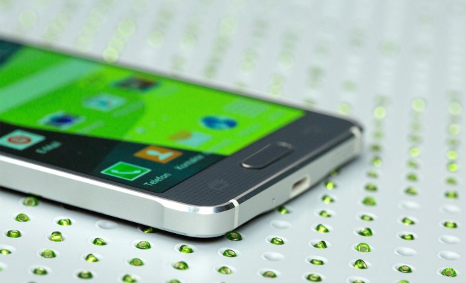Стали известны спецификации будущего смартфона Samsung A8