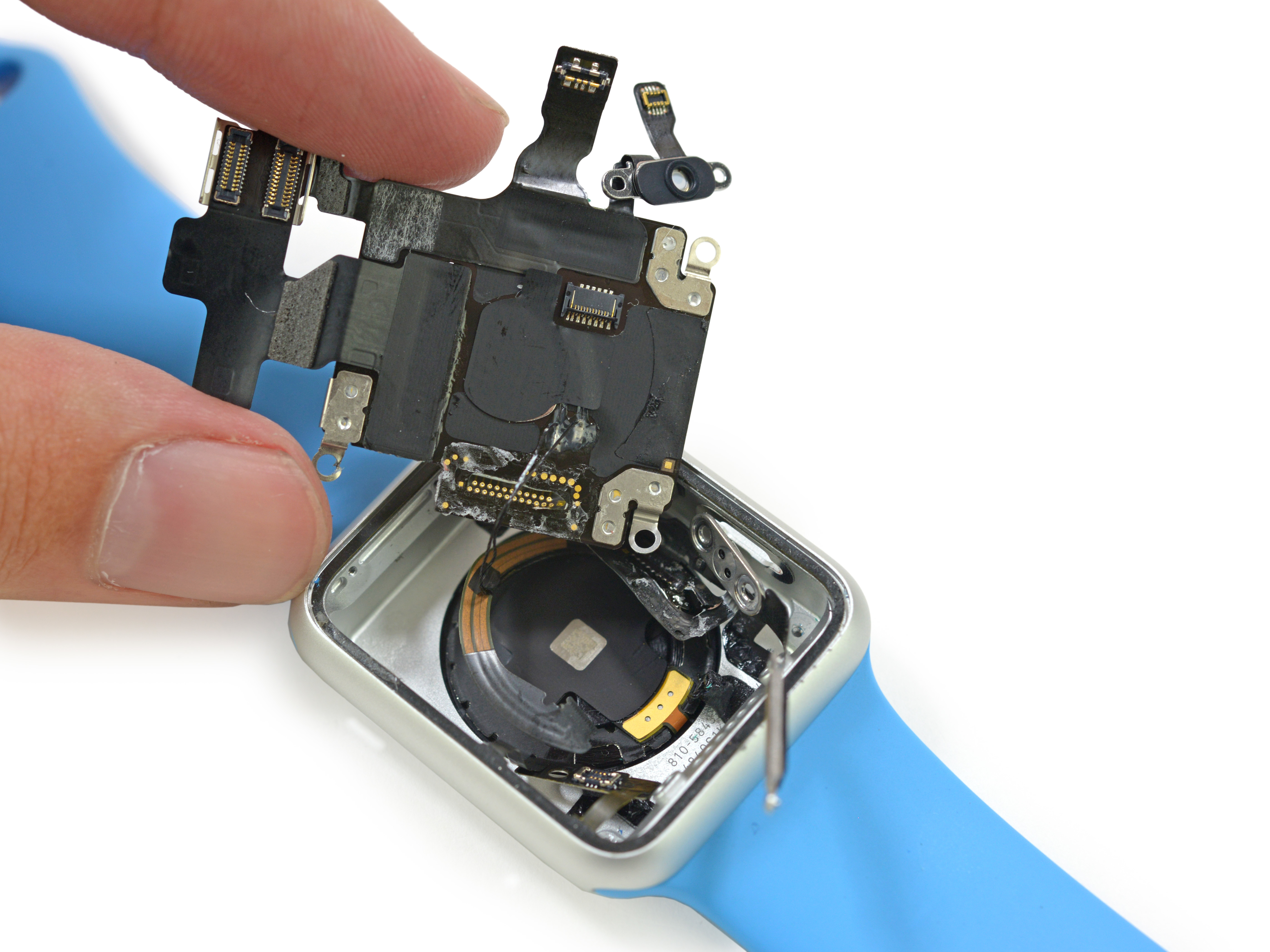 Замена часам apple watch. Apple watch Teardown. Apple watch s1. Материнская плата Apple watch 1. Плата Apple watch 3.
