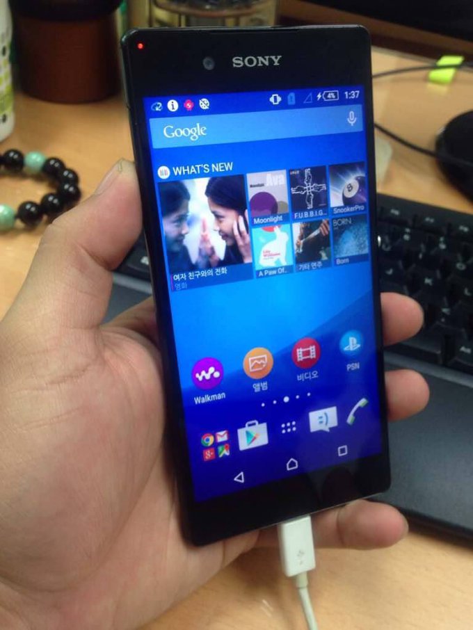 Живые фотографии смартфона Sony Xperia Z4 (9 фото)