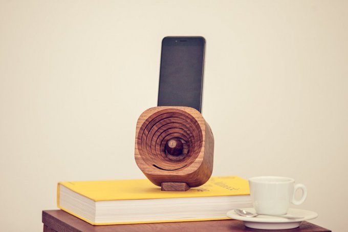 Trobla - деревянный усилитель звука для смартфонов (10 фото + видео)