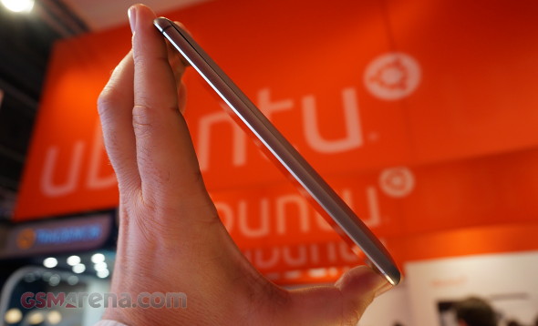 Meizu начала продажи смартфона с ОС Ubuntu (8 фото)