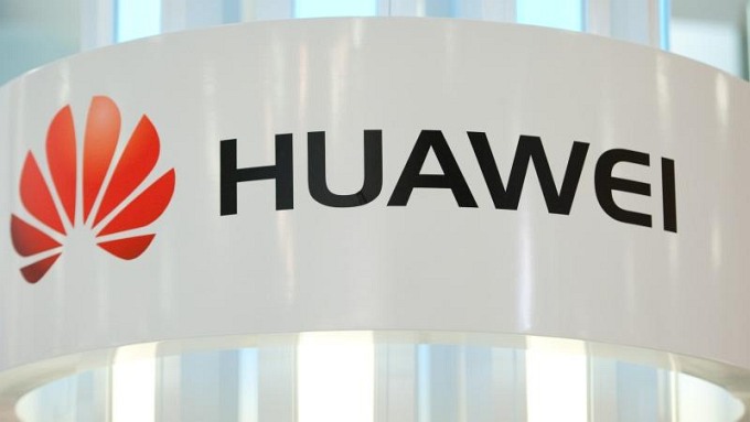Huawei разрабатывает собственную ОС