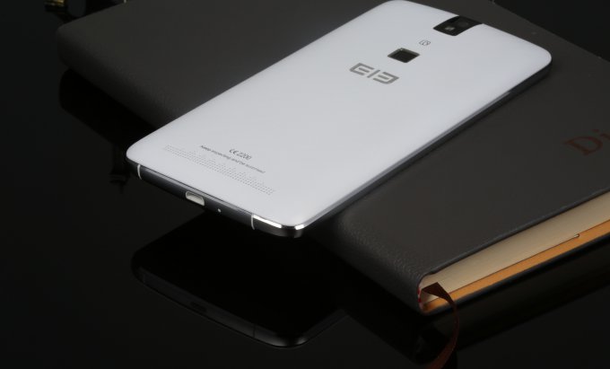 Elephone готовит смартфон с 4G LTE, 3 ГБ ОЗУ и батареей на 4200 мАч за $210 (6 фото)
